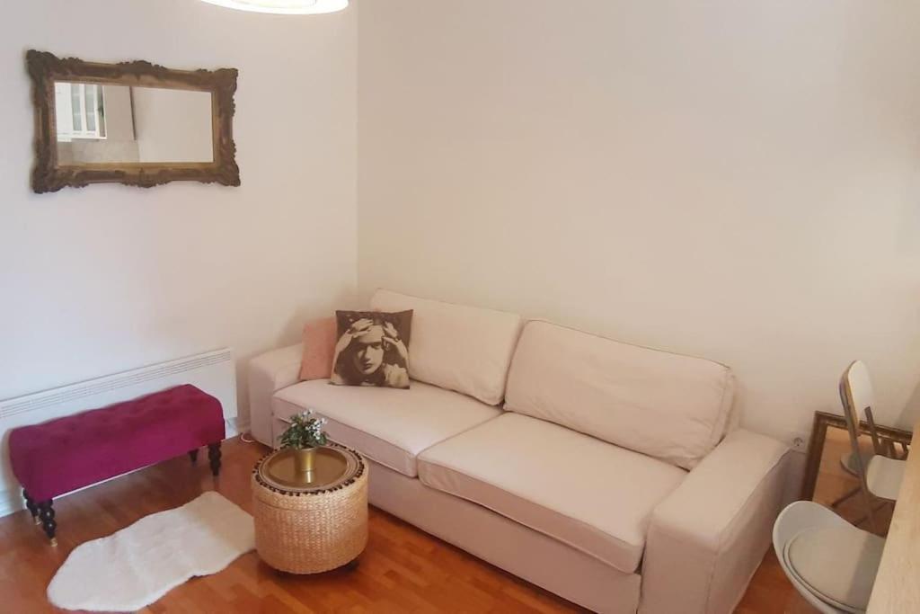 Apartment Nora ซาเกร็บ ภายนอก รูปภาพ